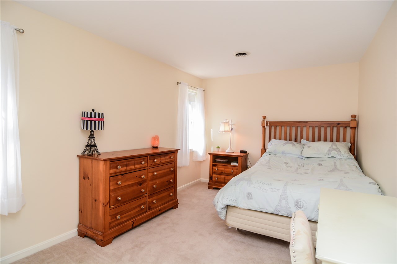 15 Whittier Road Merrimack, NH 03054 - Photo 23 of 40