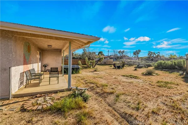 $319,900 | 7474 Lucerne Vista Avenue, Yucca Valley, CA 92284