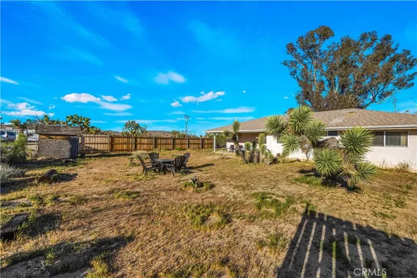$319,900 | 7474 Lucerne Vista Avenue, Yucca Valley, CA 92284