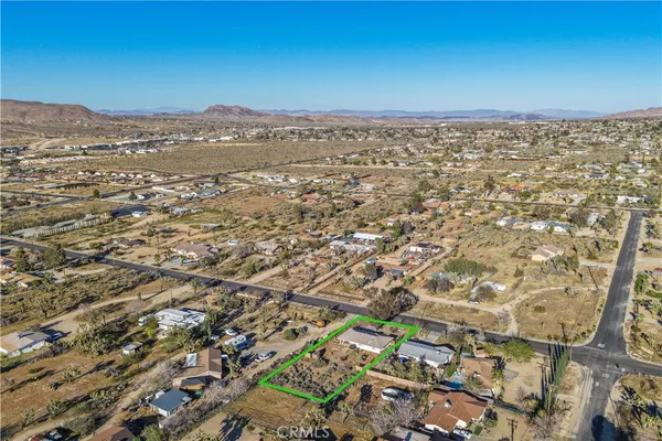 $319,900 | 7474 Lucerne Vista Avenue, Yucca Valley, CA 92284