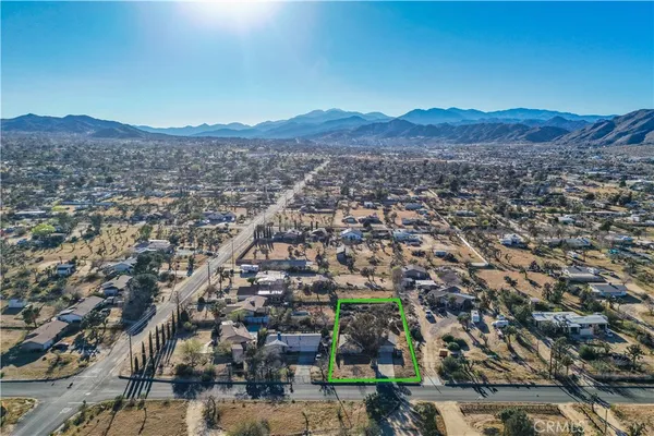 $319,900 | 7474 Lucerne Vista Avenue, Yucca Valley, CA 92284