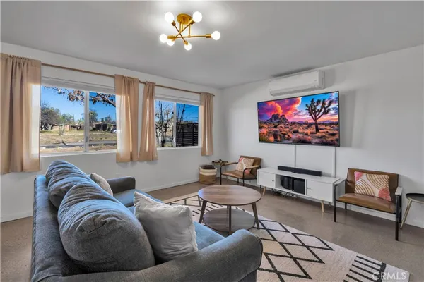 $319,900 | 7474 Lucerne Vista Avenue, Yucca Valley, CA 92284