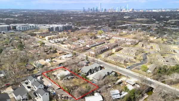 $925,000 | 4608 Prock Lane, Austin, TX 78721
