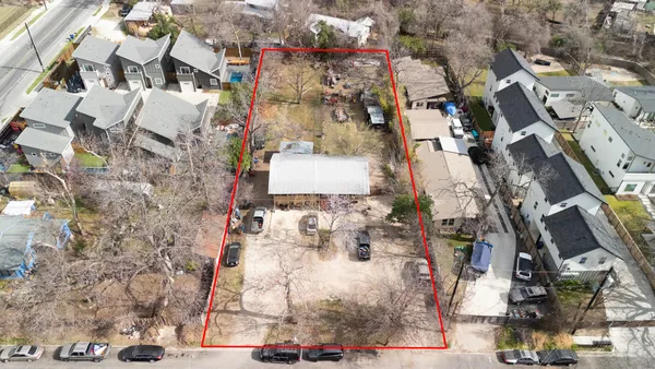 $925,000 | 4608 Prock Lane, Austin, TX 78721