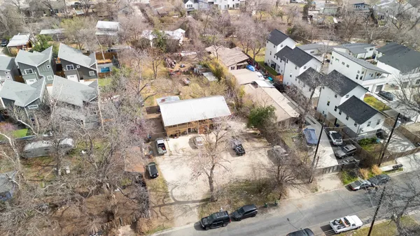 $925,000 | 4608 Prock Lane, Austin, TX 78721