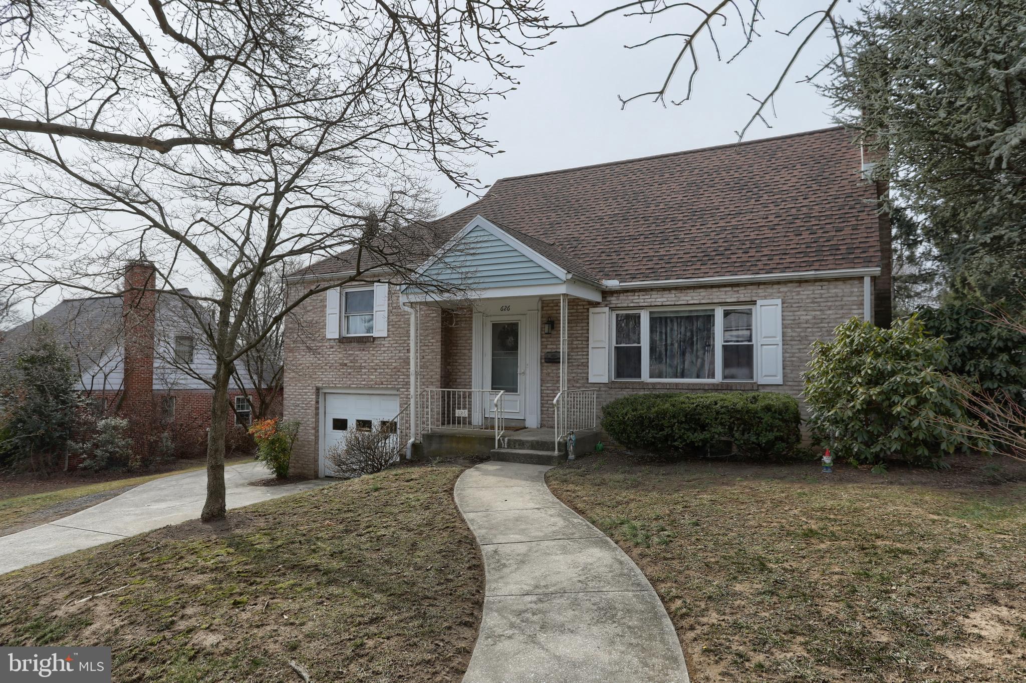 626 Lenker Road Harrisburg, PA 17111 - Photo 2 of 38 Gallery Image 2