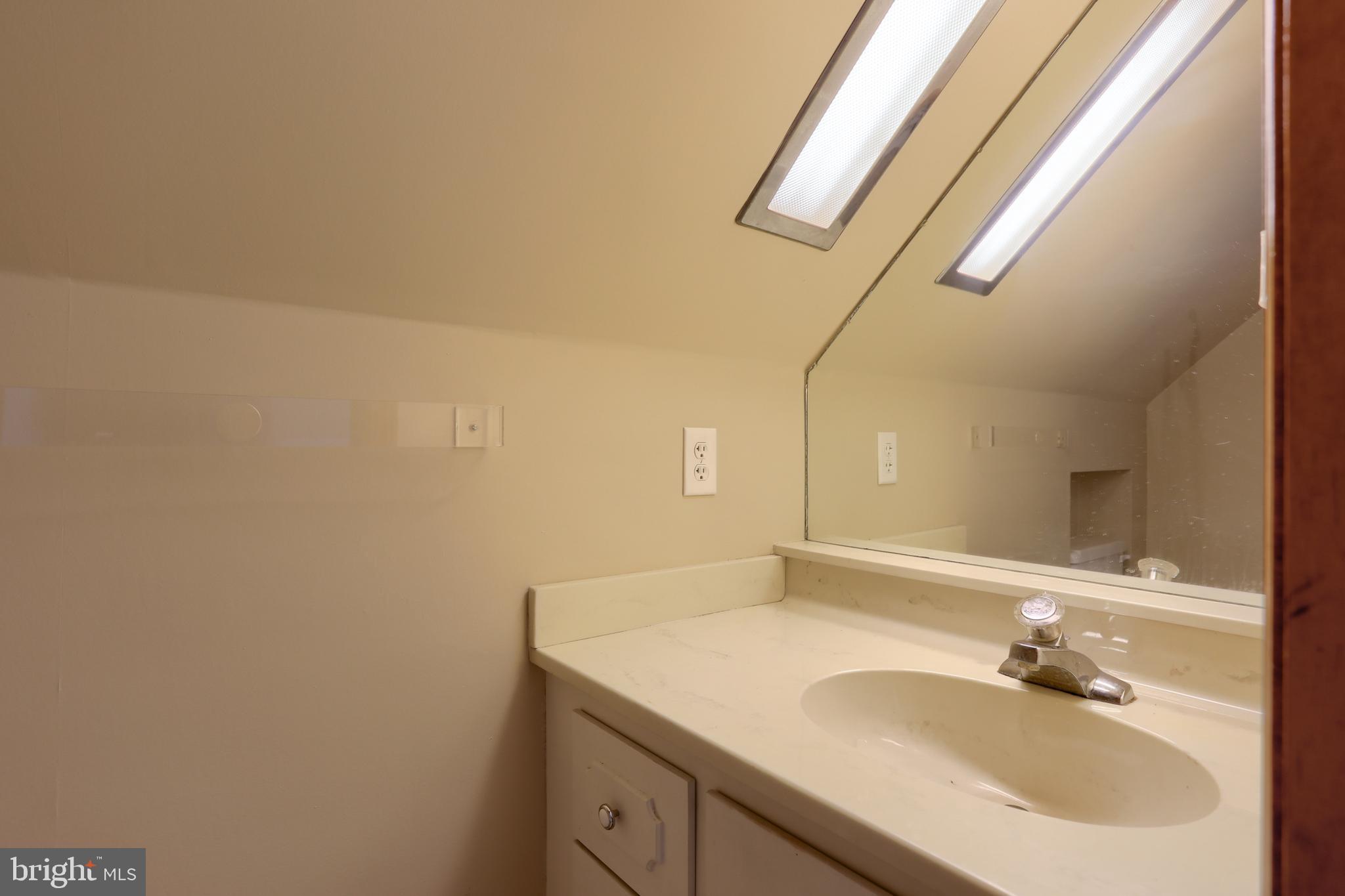 626 Lenker Road Harrisburg, PA 17111 - Photo 27 of 38 Gallery Image 27