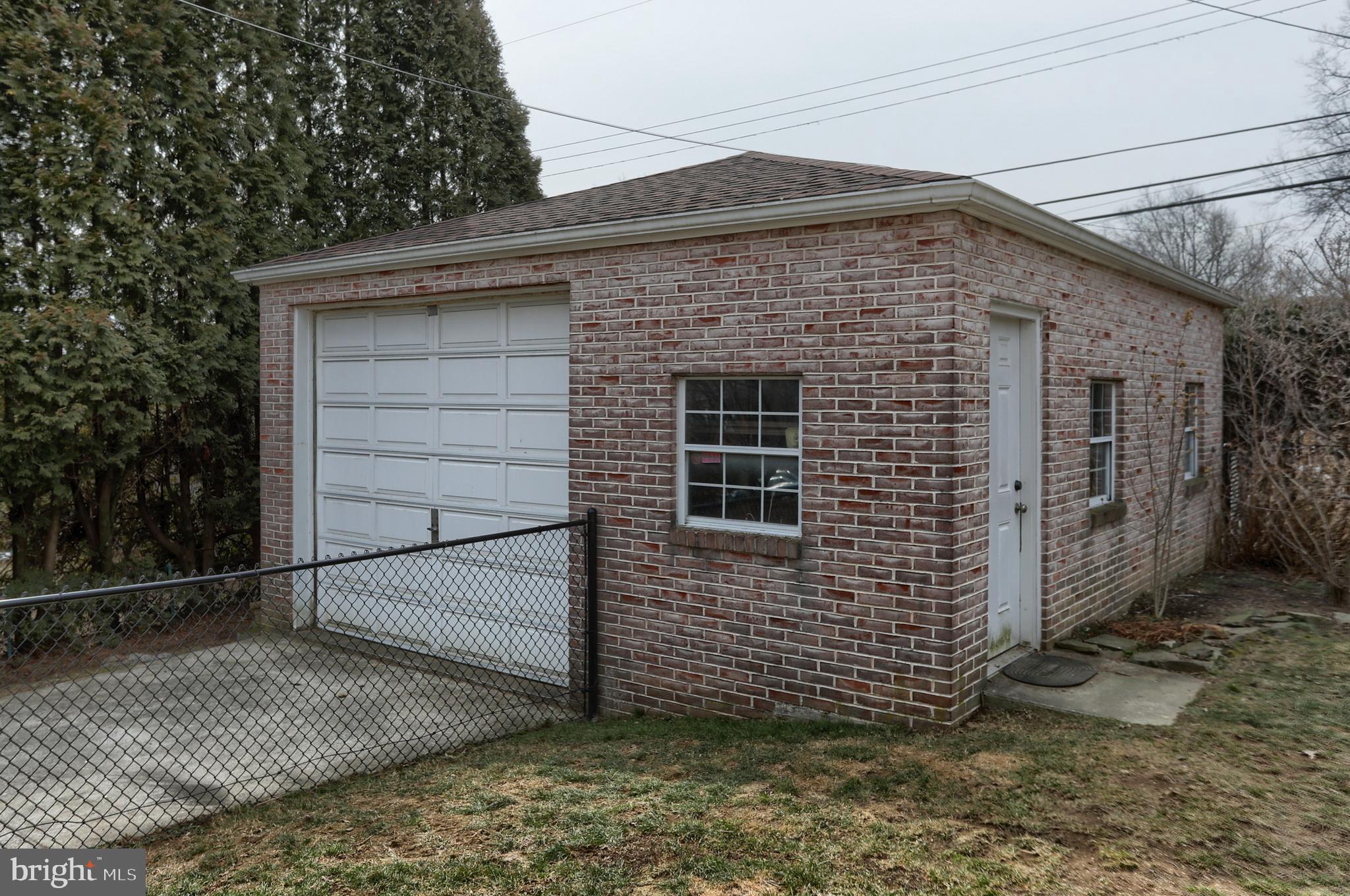 626 Lenker Road Harrisburg, PA 17111 - Photo 34 of 38 Gallery Image 34