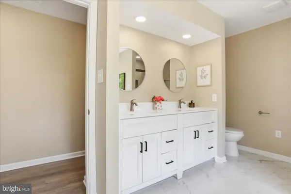 $695,000 | 603 Persimmon Lane, Shepherdstown, WV 25443