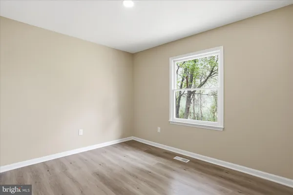 $695,000 | 603 Persimmon Lane, Shepherdstown, WV 25443
