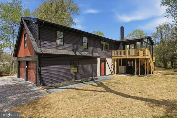 $695,000 | 603 Persimmon Lane, Shepherdstown, WV 25443