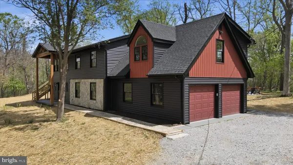 $695,000 | 603 Persimmon Lane, Shepherdstown, WV 25443