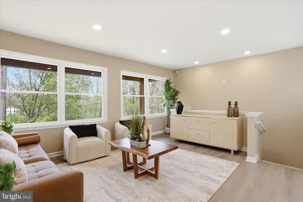 $695,000 | 603 Persimmon Lane, Shepherdstown, WV 25443