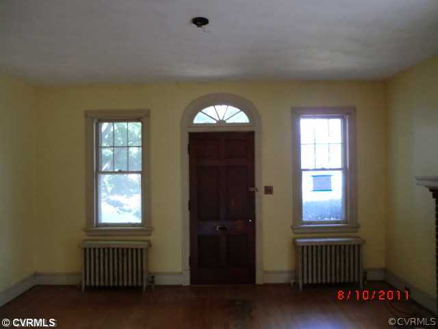4600 Brook Road Richmond, VA 23227 - Photo 3 of 12 an empty room with windows