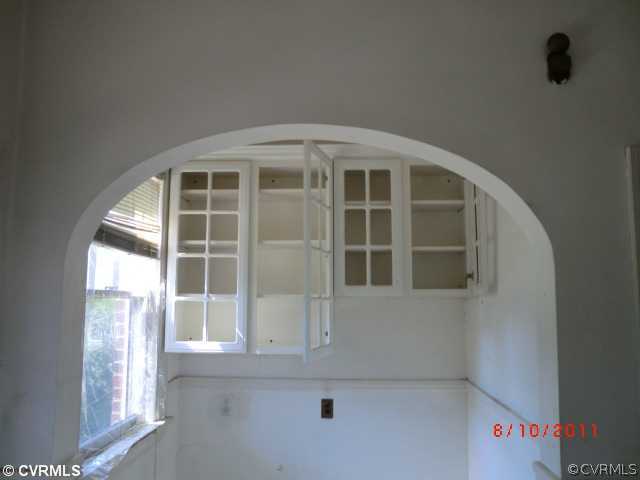 4600 Brook Road Richmond, VA 23227 - Photo 8 of 12 a view of empty room with windows