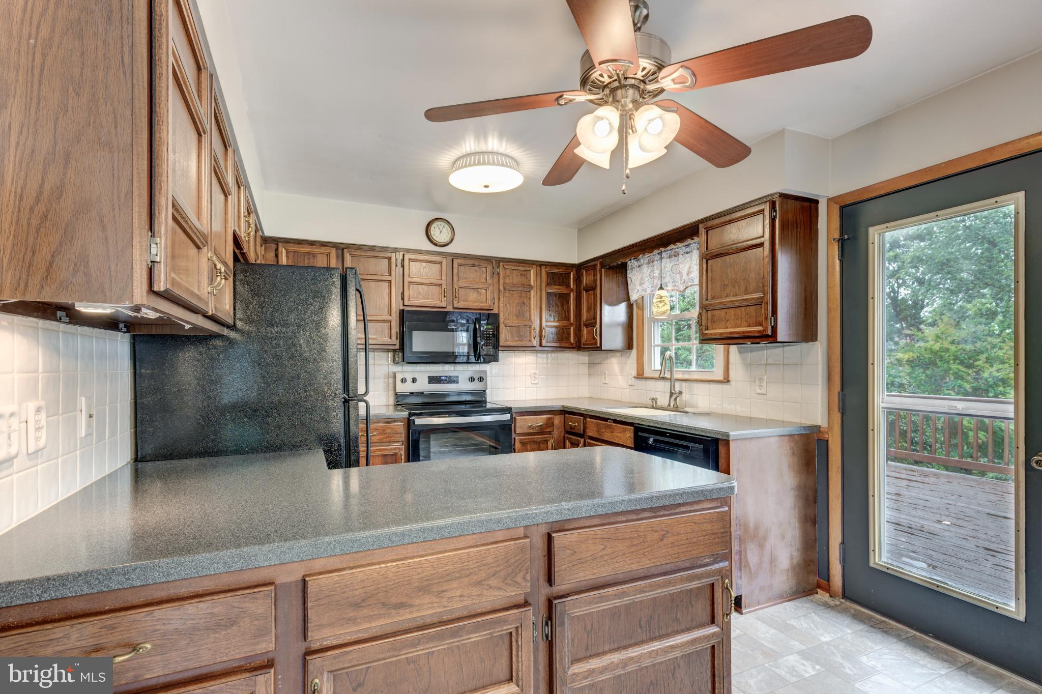 2477 Salem Bottom Road Westminster, MD 21157 - Photo 11 of 61