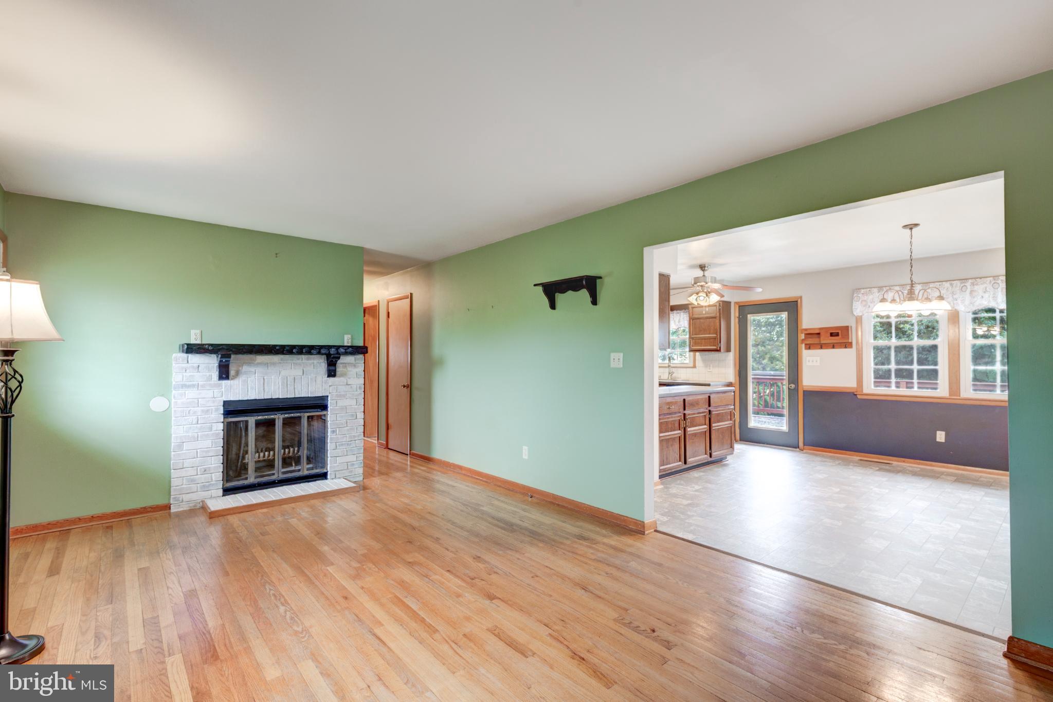 2477 Salem Bottom Road Westminster, MD 21157 - Photo 5 of 61