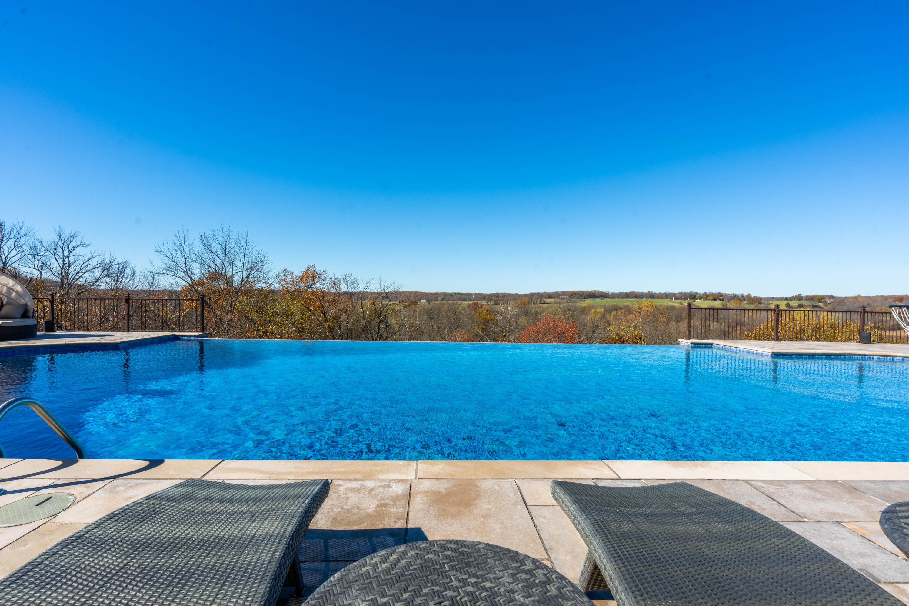 6052 East Summit View Drive Springfield, MO 65809 - Photo 113 of 129 DSC00838-HDR