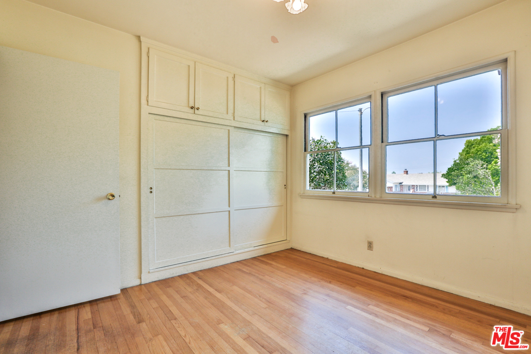 900 Delaware Road Burbank, CA 91504 - Photo 19 of 27 Gallery Image 19