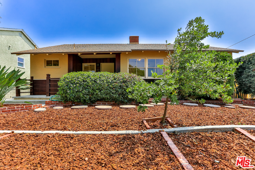 900 Delaware Road Burbank, CA 91504 - Photo 5 of 27 Gallery Image 5