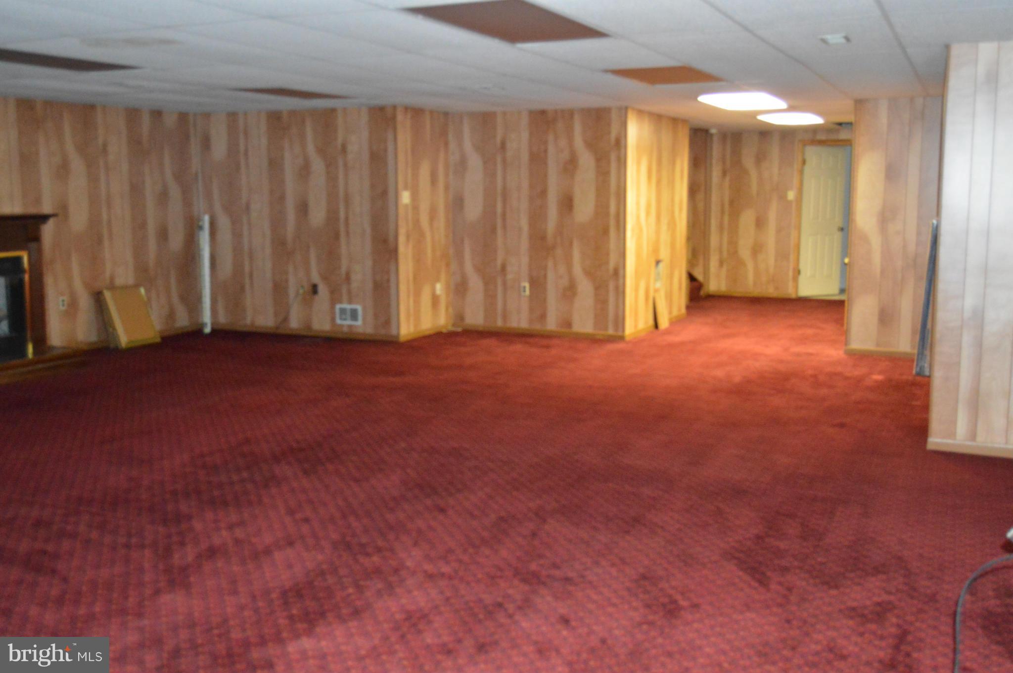 7464 Race Road Hanover, MD 21076 - Photo 17 of 27 Family Room 2