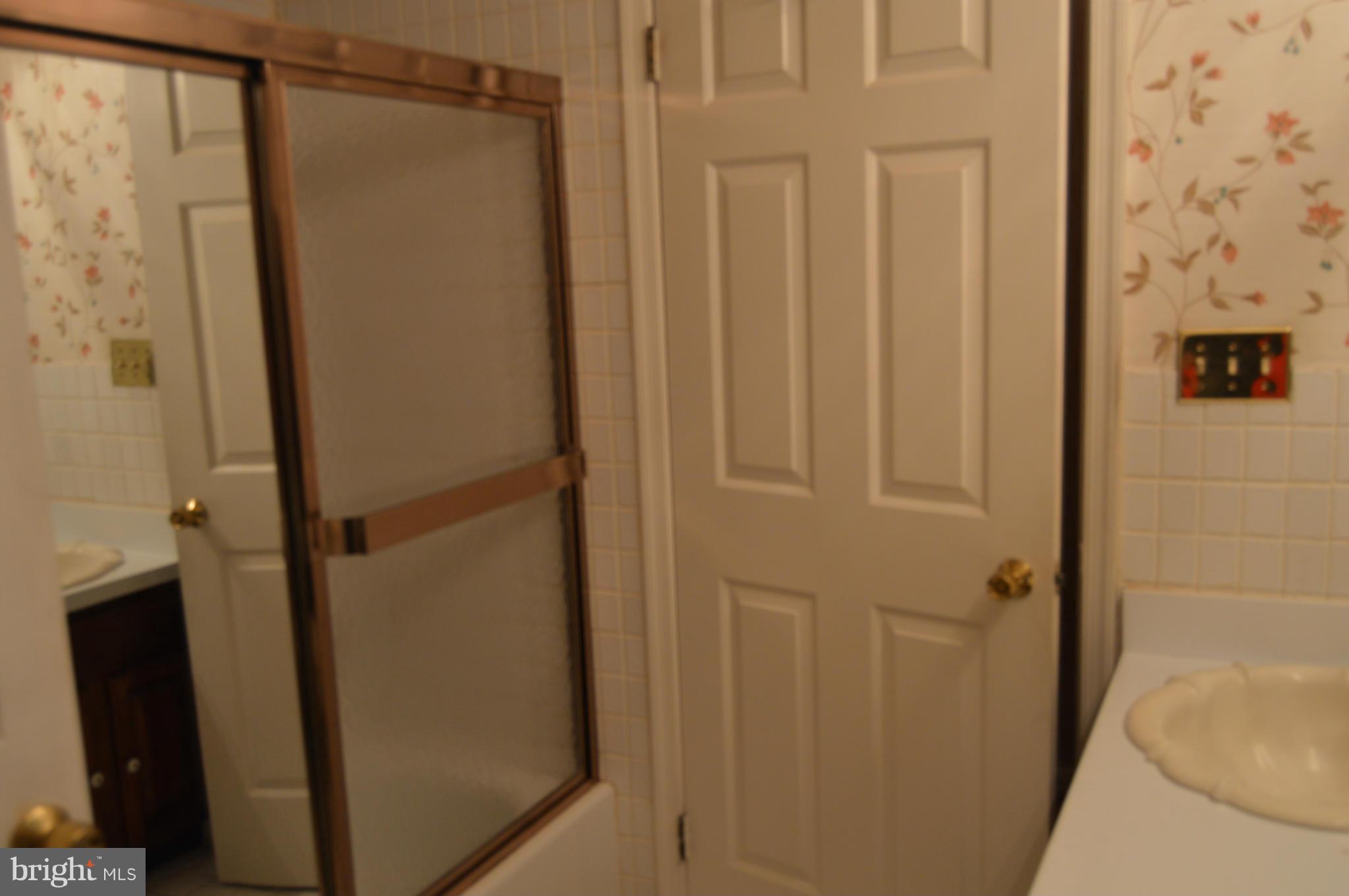 7464 Race Road Hanover, MD 21076 - Photo 7 of 27 Bath