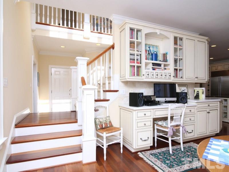 5325 Deergrass Court Raleigh, NC 27613 - Photo 12 of 25 Gallery Image 12