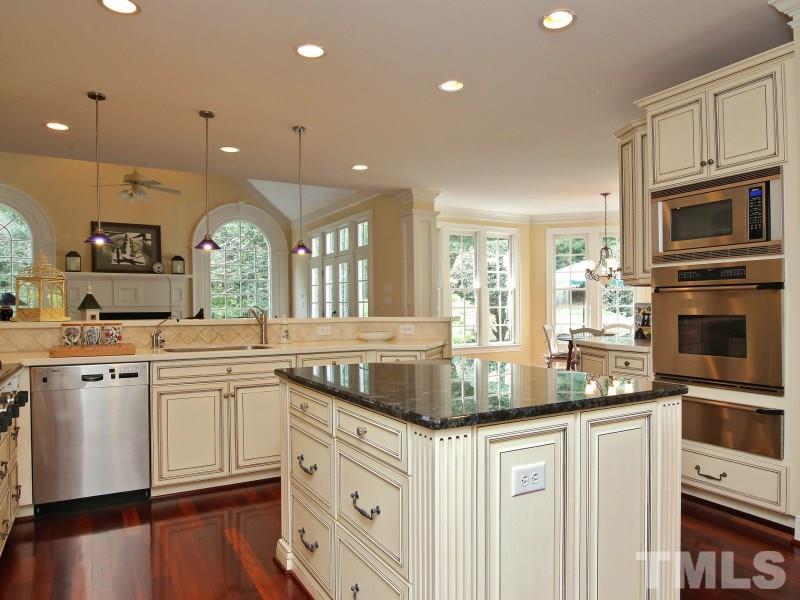 5325 Deergrass Court Raleigh, NC 27613 - Photo 8 of 25 Gallery Image 8