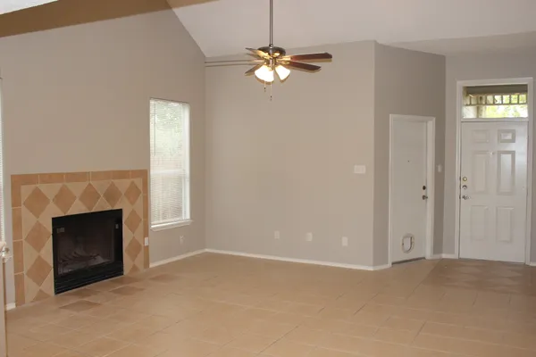 $1,995 | 2208 Quiet Wood Drive, Austin, TX 78728