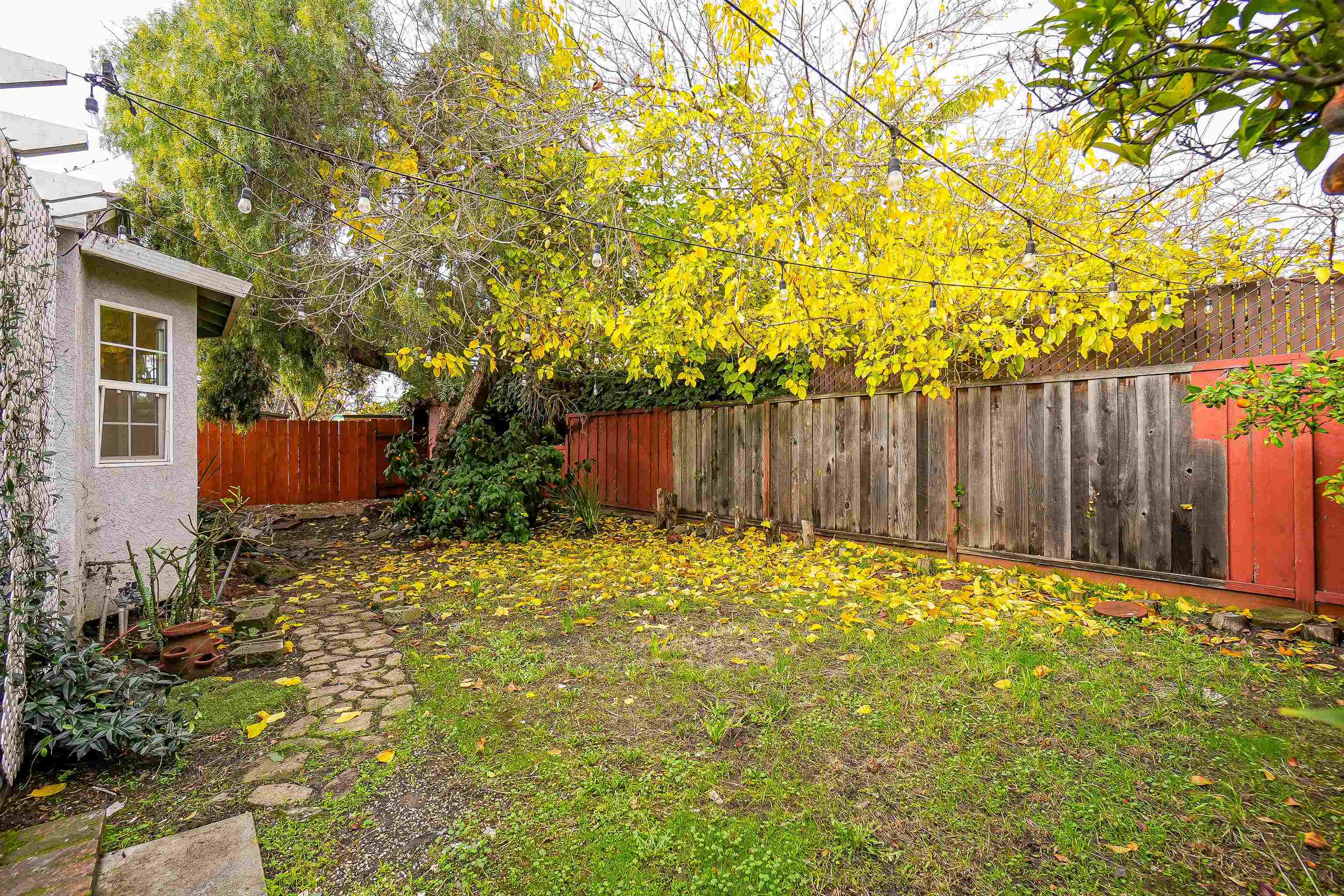 23735 Nevada Road Hayward, CA 94541 - Photo 31 of 38