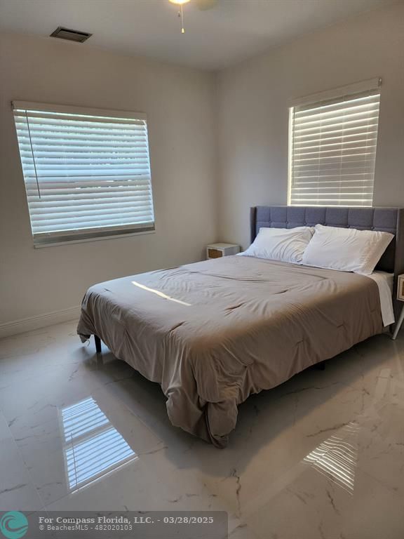 2005 Mercer Avenue West Palm Beach, FL 33401 - Photo 11 of 19