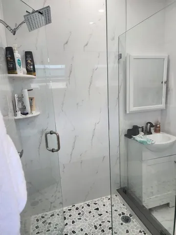 $3,850 | 2005 Mercer Avenue, West Palm Beach, FL 33401