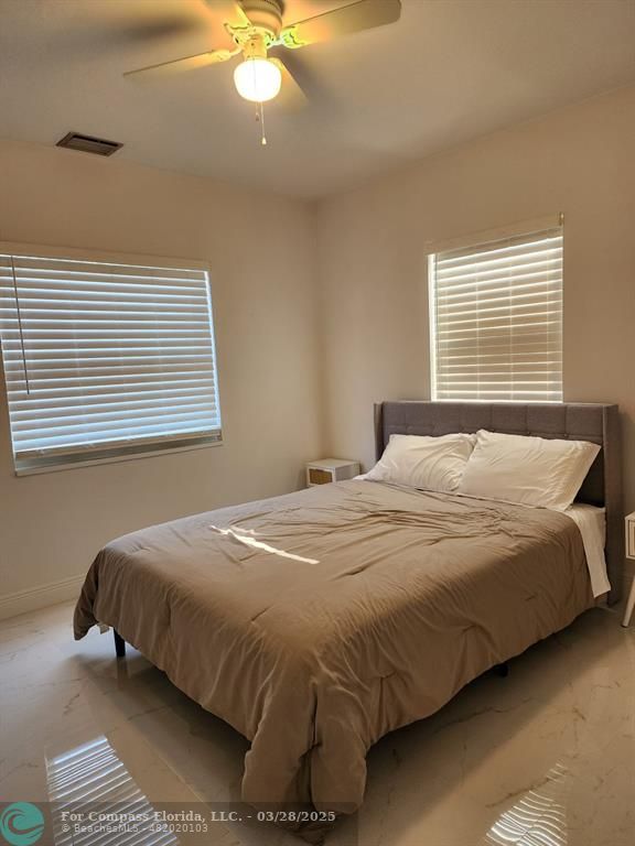 2005 Mercer Avenue West Palm Beach, FL 33401 - Photo 9 of 19