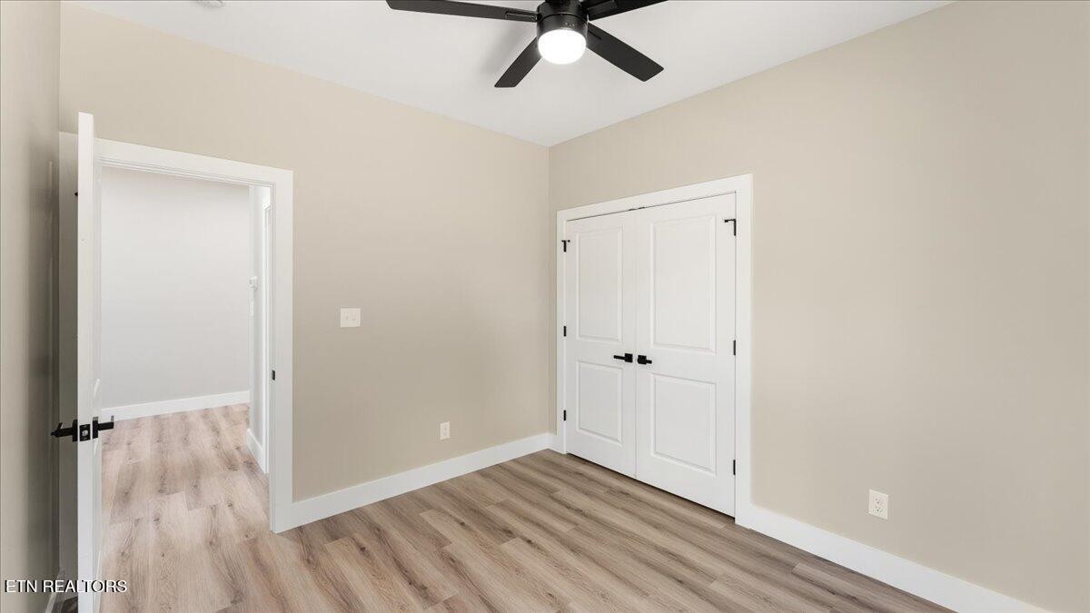 5817 Caldwell Road Loudon, TN 37774 - Photo 30 of 43 wooden floor in an empty room