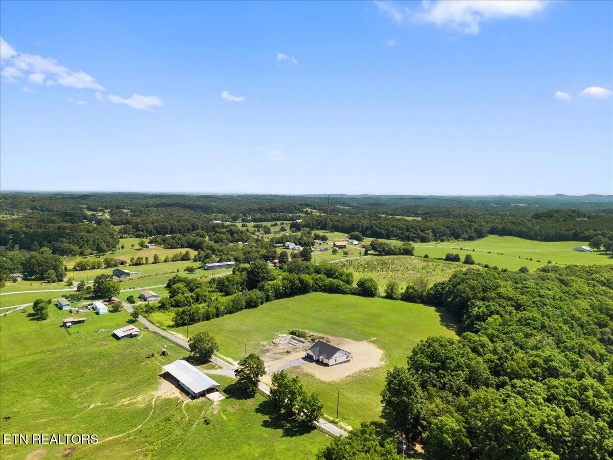 5817 Caldwell Road Loudon, TN 37774 - Photo 43 of 43 an aerial view of residential houses with outdoor space