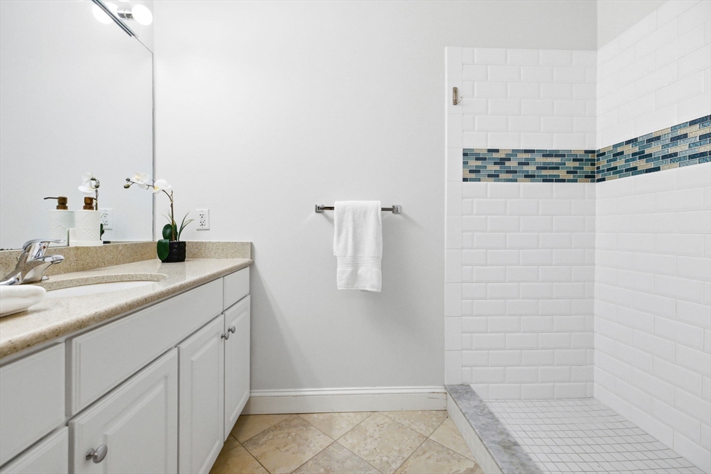318 Rindge Avenue, Unit 103 Cambridge, MA 02140 - Photo 13 of 21