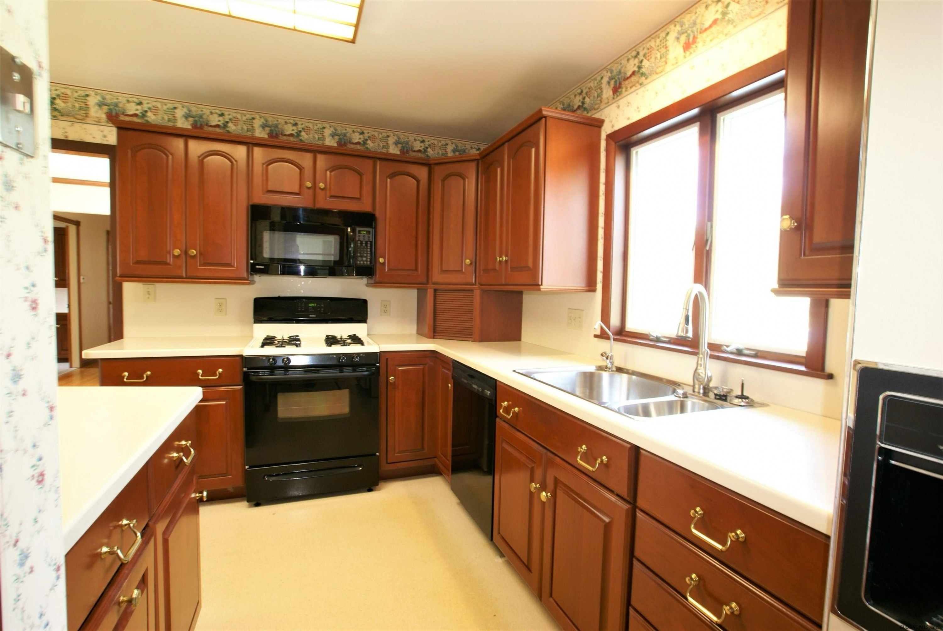 969 Highway 197 Argyle, NY 12809 - Photo 14 of 41 Photo 14