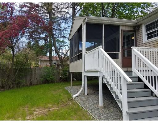 24 Standish Road Bellingham, MA 02019 - Photo 4 of 17 Gallery Image 4