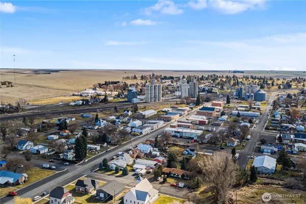 $249,950 | 307 West Glover Street, Harrington, WA 99134