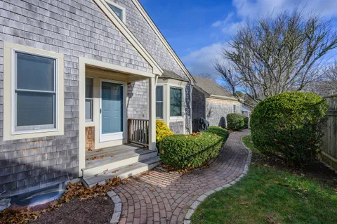 $690,000 | 29 Boxwood Circle, Unit 29, Yarmouth Port, MA 02675