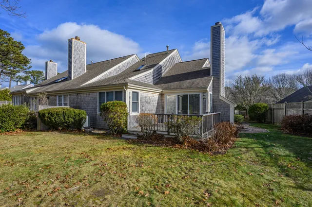$690,000 | 29 Boxwood Circle, Unit 29, Yarmouth Port, MA 02675