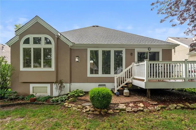 $450,000 | 708 West 131st Place, Kansas City, MO 64145