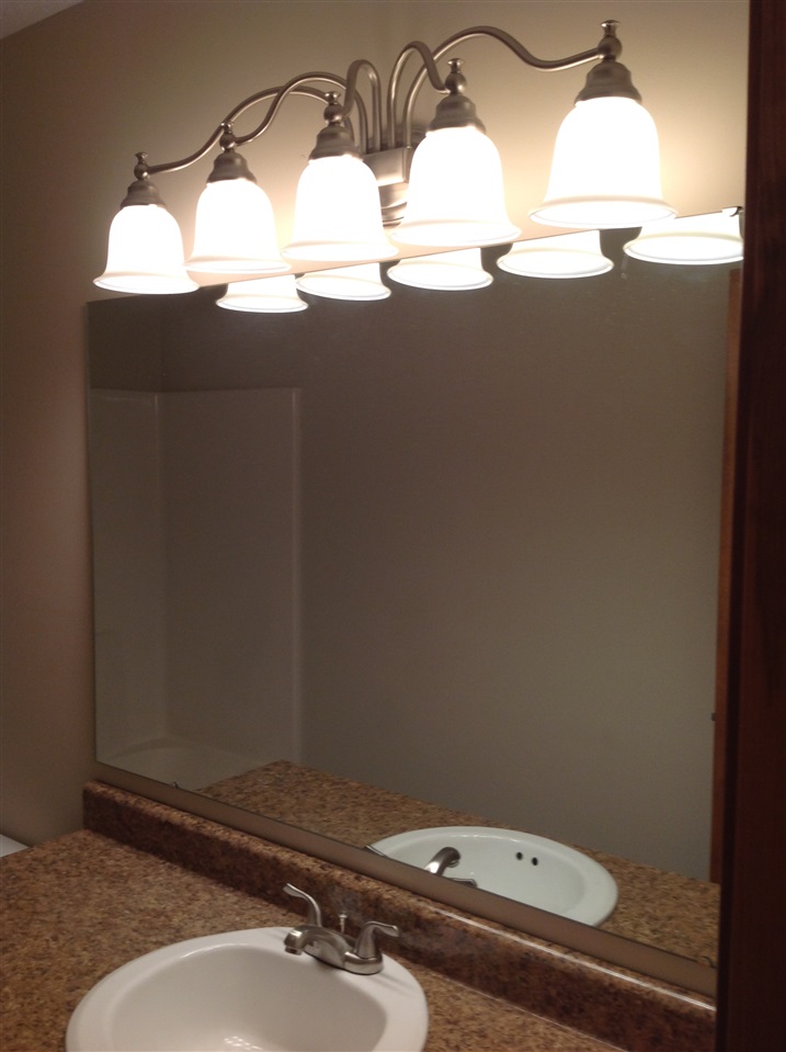 1908 Hunter's Ridge Drive Huntington, IN 46750 - Photo 20 of 29 Gallery Image 20