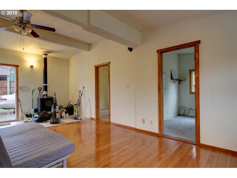 4 Bunn Road White Salmon, WA 98672 - Photo 17 of 32 Gallery Image 17