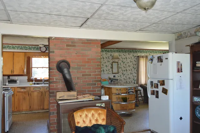 $989,500 | 2 Swan Lake Avenue, Belfast, ME 04915