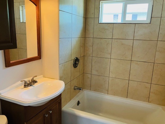 414 Lovell Street, Unit 2 Worcester, MA 01602 - Photo 10 of 12