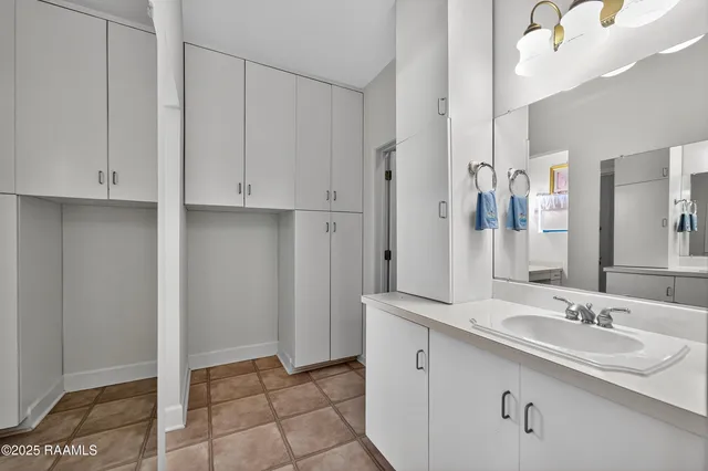 $180,000 | 1009 Rue De Pierre, New Iberia, LA 70563