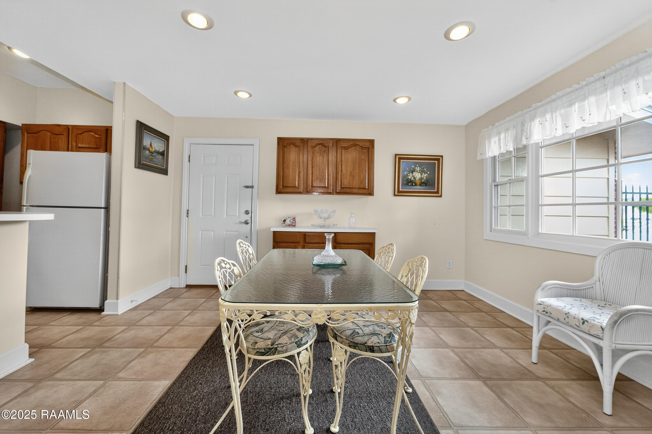 1009 Rue De Pierre New Iberia, LA 70563 - Photo 7 of 20 Dining1