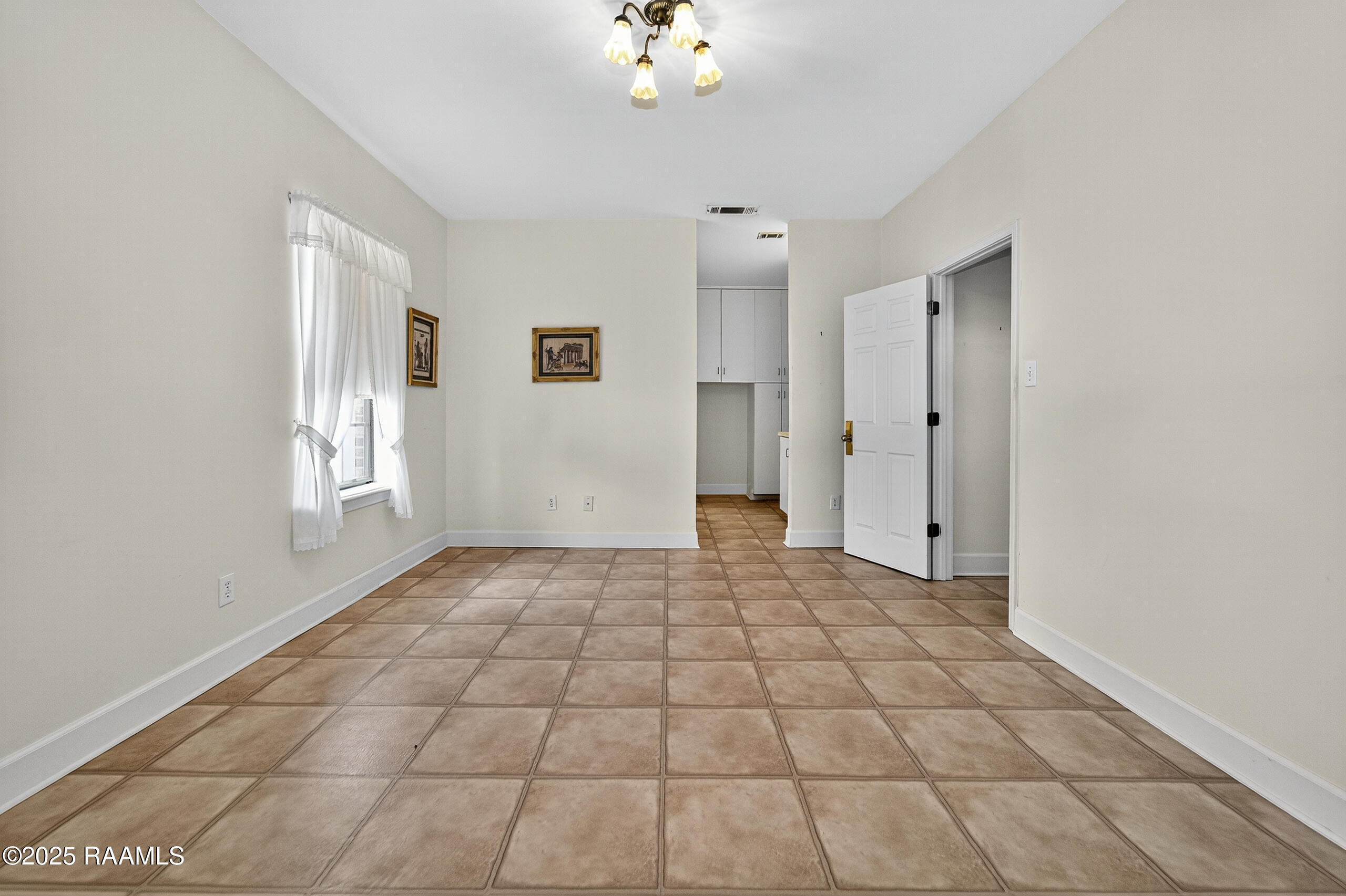 1009 Rue De Pierre New Iberia, LA 70563 - Photo 10 of 20 Master2