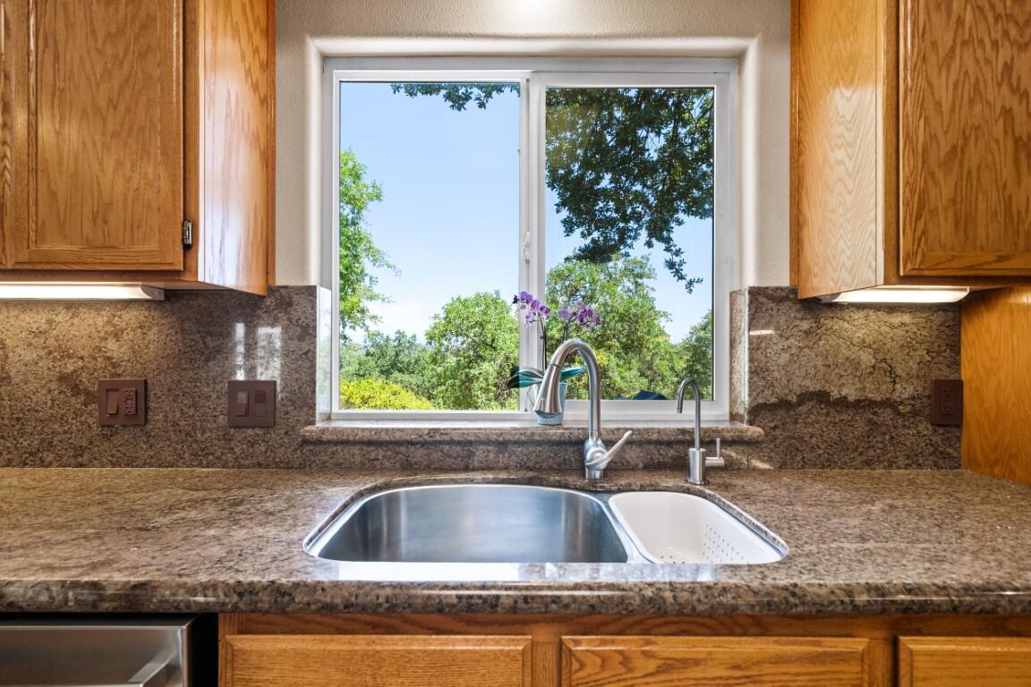 21750 Robledo Road Palo Cedro, CA 96073 - Photo 15 of 74 IMG-17